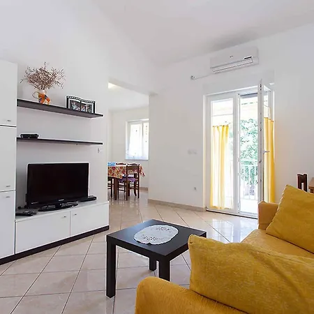 House And In - Istrien 42536 Apartment