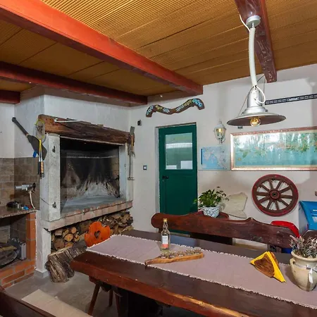 Apartamento House And In - Istrien 42536